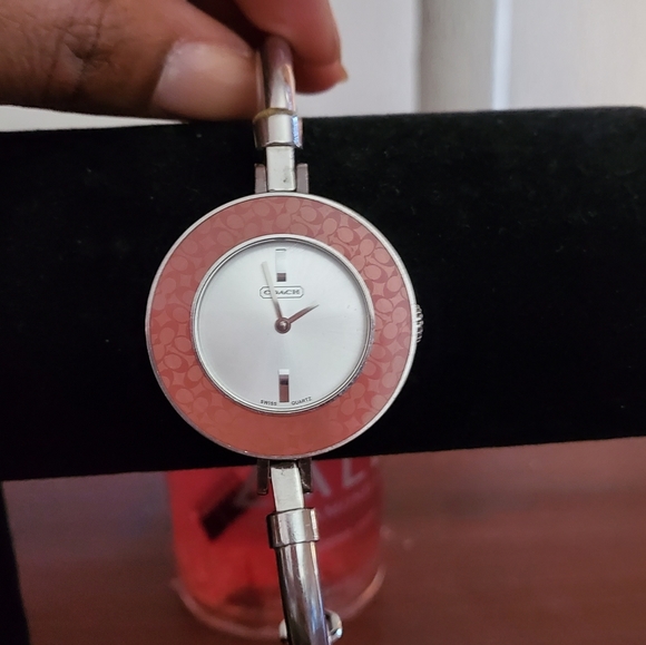 Coach Bangle watch - Picture 2 of 7